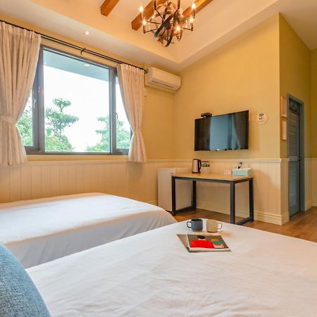羅東夜市舒果shugo B&B 近清溝夜市 國旅卡特約店 配合手作早餐店及租車行 뤄동 외부 사진